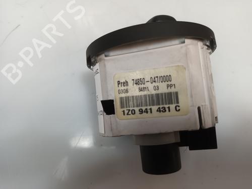Headlight switch SKODA OCTAVIA II (1Z3) 1.9 TDI | BP19417658I24 