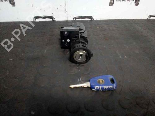 Used Ignition barrel FIAT PUNTO (188_) 1.2 16V 80 (188.233, .235, .253, .255, .333, .353, .639,... (80 hp) 12684035