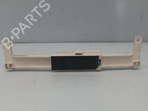 display-monitor-peugeot-1007-km_-2005-33397281 main image