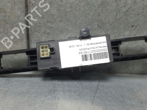 Display monitor KIA SPORTAGE II (JE_, KM_) 2.0 CRDi 4WD | BP12720642C48 