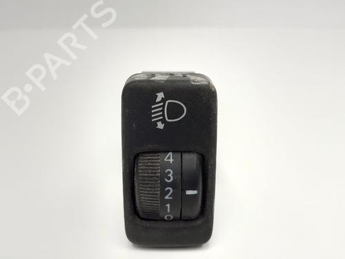 Used Switch TOYOTA AVENSIS (_T25_) [2003-2008]  12772993