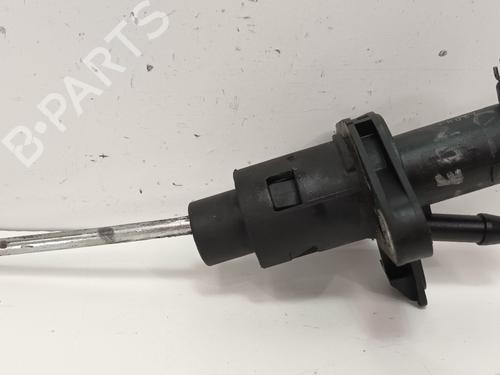 Used Clutch slave cylinder SEAT LEON (1M1) 1.9 TDI (110 hp) 13966650
