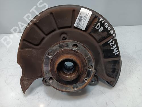 Used Right front steering knuckle VW TIGUAN (5N_) [2007-2018]  24336660