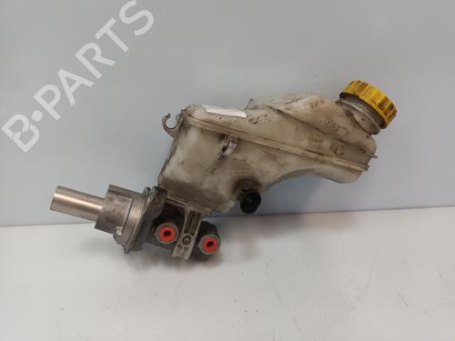 Used Brake master cylinder FIAT LINEA (323_, 110_) 1.4 T-Jet (323AXC1A) (120 hp) 18334323