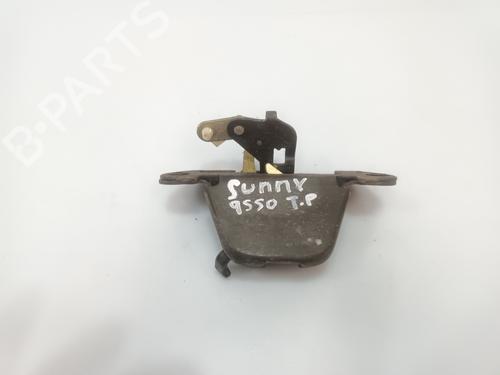 Used Tailgate lock Tailgate lock NISSAN SUNNY II Hatchback (N13) 1.6 i (73 hp) 31712949 31712949