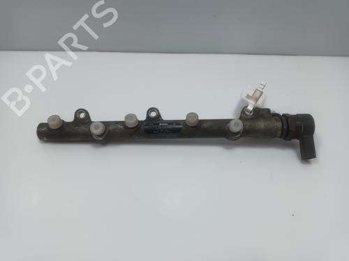 Used Injection rail Injection rail BMW 3 (E46) 320 d (150 hp) 33860939 33860939