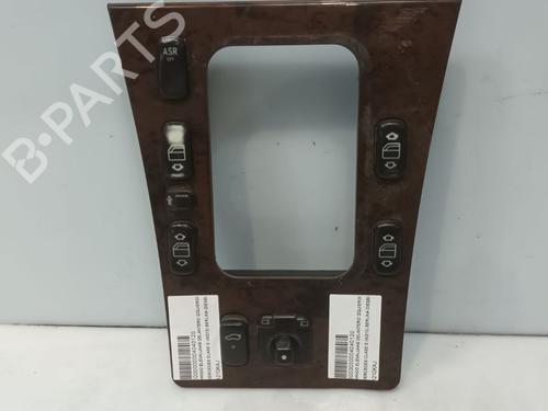 Used Left front window switch MERCEDES-BENZ E-CLASS (W210) E 300 Turbo-D (210.025) (177 hp) 30279320