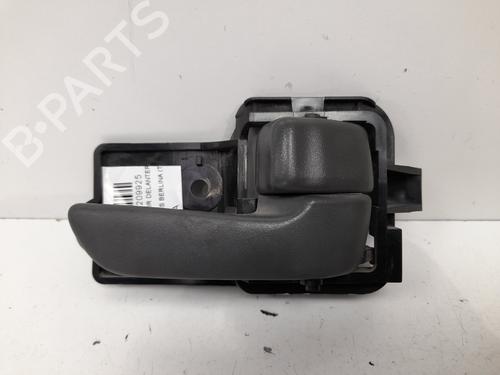 Used Front right interior door handle TOYOTA AVENSIS (_T22_) 1.6 VVT-i (ZZT220_, ZZT220R) (110 hp) 12747603