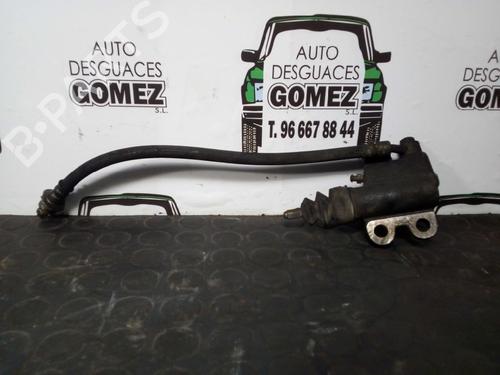 Used Clutch slave cylinder NISSAN X-TRAIL I (T30) [2001-2013]  13986907