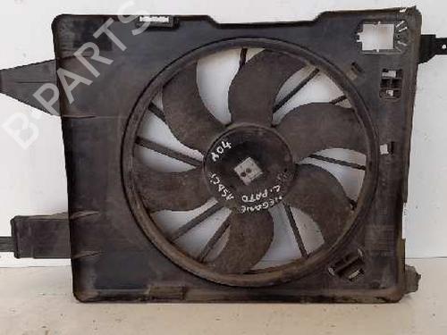 Used Radiator fan RENAULT MEGANE II (BM0/1_, CM0/1_) 1.5 dCi (BM02, BM13, BM2A, CM02, CM13) (101 hp) 12733392
