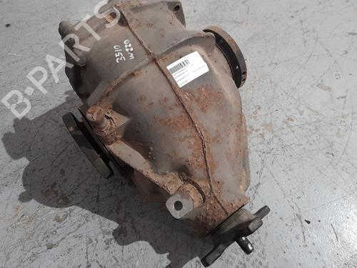 Used Rear differential MERCEDES-BENZ S-CLASS (W220) S 400 CDI (220.028, 220.128) (250 hp) 12694173