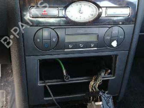 Clutch slave cylinder FORD MONDEO III (B5Y) 2.0 TDCi | BP13974567M113 