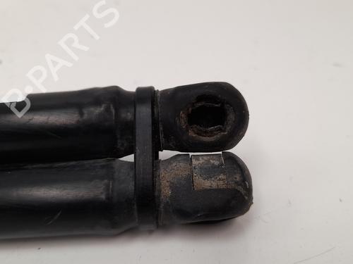 Tailgate lift support KIA CERATO I Hatchback (LD) 2.0 CRDi | BP13975062C138 