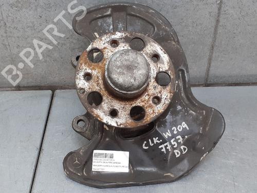 Used Right front steering knuckle MERCEDES-BENZ CLK (C209) CLK 320 (209.365) (218 hp) 12756136