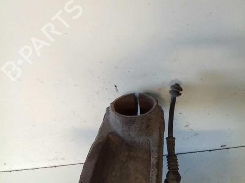 Right front steering knuckle VW GOLF IV (1J1) 1.4 16V | BP12746415M26 