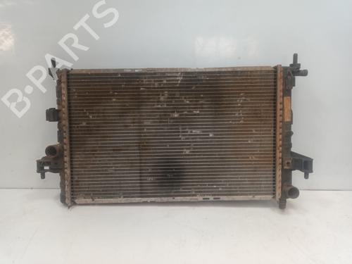 Used Water radiator Water radiator 38329692 38329692