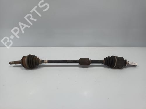Used Right front driveshaft TOYOTA YARIS (_P13_) 1.5 Hybrid (NHP130_) (101 hp) 21286548