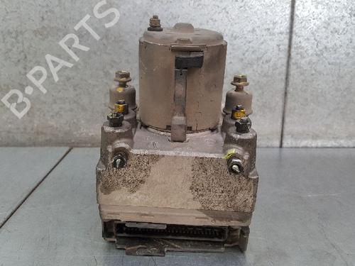 Used ABS pump HONDA ACCORD V (CE, CF_, CD) 2.2 i VTEC (CE9) (150 hp) 17445801