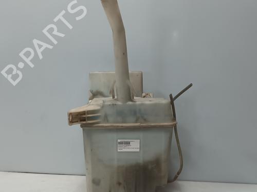 Réservoir lave-glace TOYOTA COROLLA (_E12_) 2.0 D-4D (CDE120R, CDE120L_) (110 hp) 32289795