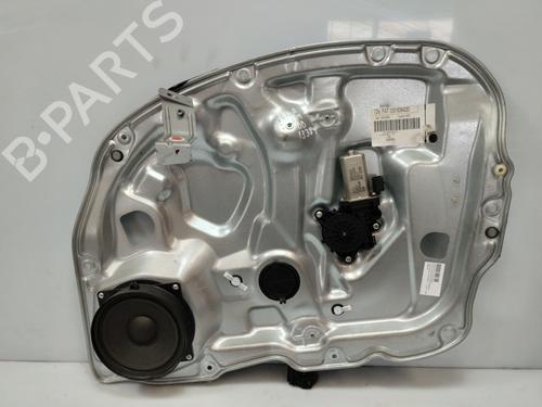 Used Front right window mechanism Front right window mechanism LANCIA MUSA (350_) 1.4 (350.AXA11, 350.AXA1A) (95 hp) 34222472 34222472