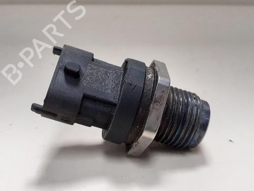 Used Electronic sensor FIAT DOBLO MPV (119_, 223_) 1.9 D Multijet (120 hp) 12764968