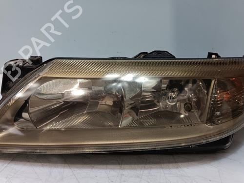 Optica esquerda RENAULT LAGUNA II Grandtour (KG0/1_) [2001-2007]  31252631