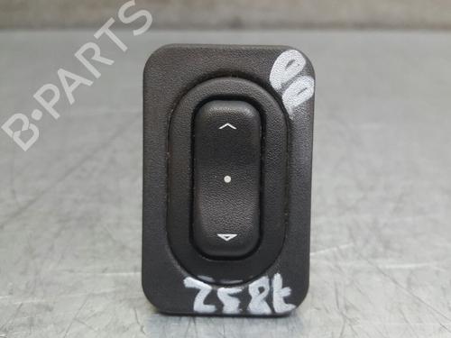 Used Right front window switch Right front window switch OPEL COMBO Box Body/MPV 1.3 CDTI 16V (75 hp) 12753695 12753695