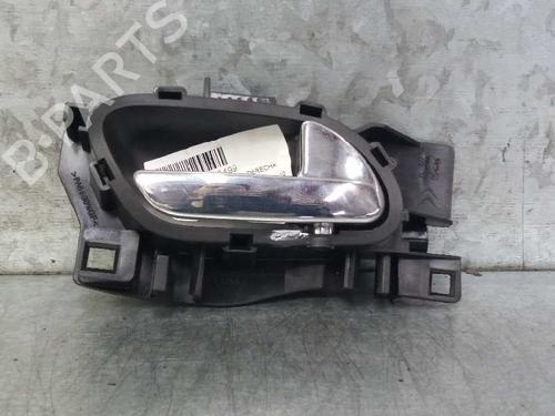 Used Rear right interior door handle Rear right interior door handle CITROËN C4 Grand Picasso I (UA_) 1.6 16V (150 hp) 12698387 12698387