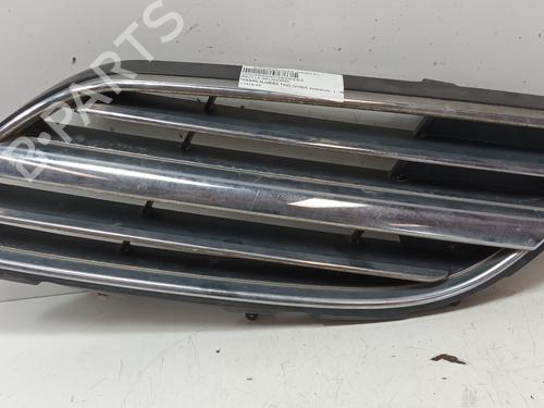 Used Grille NISSAN ALMERA TINO (V10) 2.2 dCi (115 hp) 17130320