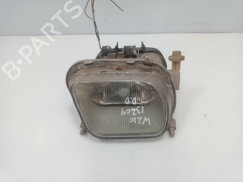 Used Right front fog light Right front fog light MERCEDES-BENZ E-CLASS (W210) E 250 Turbo-D (210.015) (150 hp) 34138413 34138413