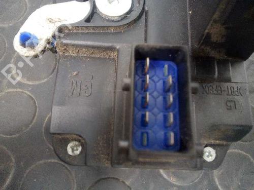Front left lock OPEL VIVARO A Van (X83) 1.9 DTI (F7) | BP12811383C98 