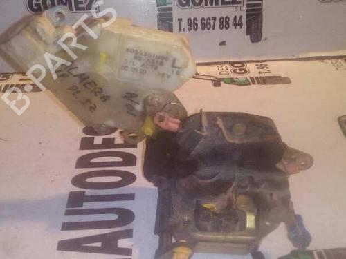 Used Front left lock NISSAN ALMERA TINO (V10) [1998-2006]  12799120