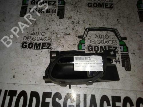 Used Front left interior door handle Front left interior door handle 12797952 12797952