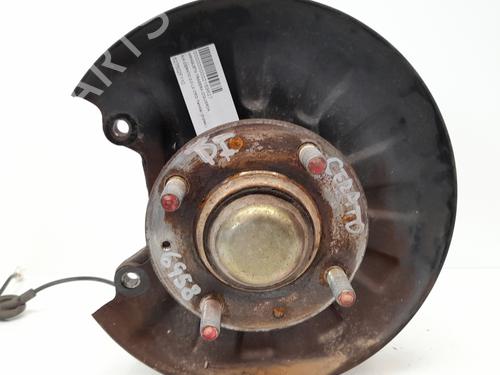 Venstre hjullejehus spindel KIA CERATO I Hatchback (LD) 2.0 CRDi (112 hp) 12745366