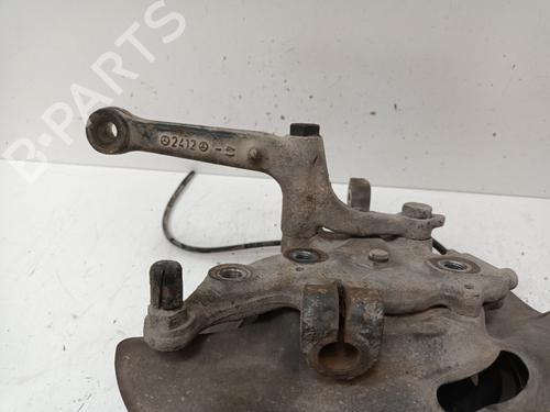 Left front steering knuckle MERCEDES-BENZ 124 T-Model (S124) 250 T D (124.185) | BP17961345M25 