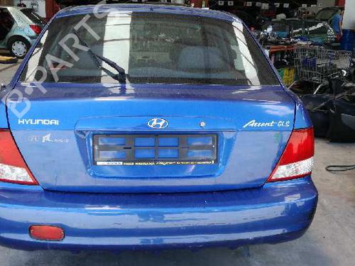 Right front window switch HYUNDAI ACCENT II (LC) 1.5 | BP12699850I26 