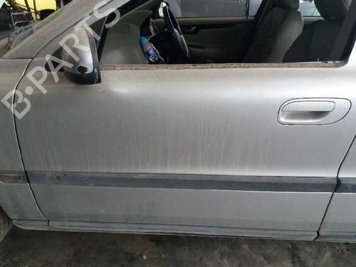 Luz central de freno VOLVO V70 II (285) T5 | BP12857013L11 