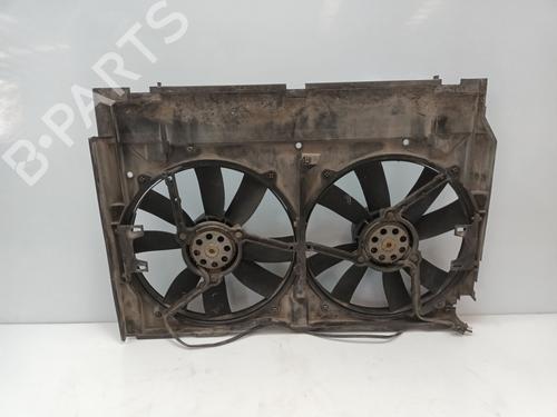 Køleventilator elektrisk Køleventilator elektrisk MERCEDES-BENZ C-CLASS (W202) C 180 (202.018) (122 hp) 33817595 33817595