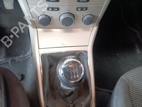 Engine control unit (ECU) OPEL ASTRA H TwinTop (A04) | BP30144826M57