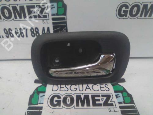 Used Rear left interior door handle Rear left interior door handle HONDA CR-V II (RD_) 2.2 CTDi (RD9) (140 hp) 12803720 12803720