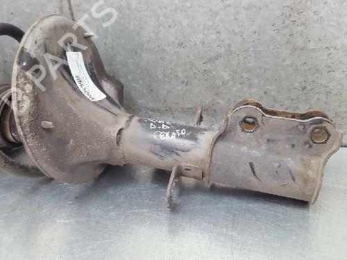 Right front shock absorber KIA CERATO I Saloon (LD) 2.0 | BP12685924M17 