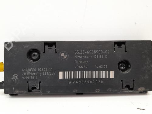 Used Electronic module BMW 1 (E87) 130 i (265 hp) 12777474