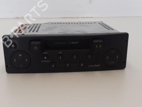 Used Radio RENAULT LAGUNA II (BG0/1_) 1.9 dCi (BG08, BG0G) (120 hp) 12766083