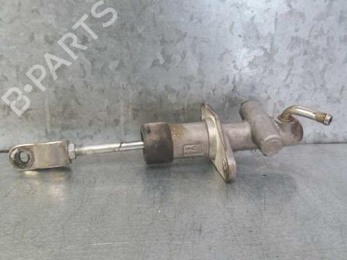 Used Clutch slave cylinder DAEWOO NUBIRA (J100) 1.6 16V (106 hp) 13968571