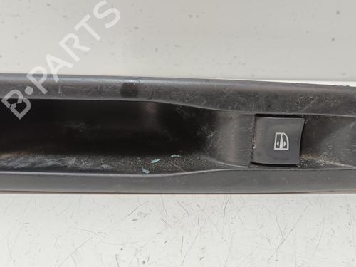 right-rear-window-switch-renault-laguna-iii-bt01-2007-2008-2009-2010-2011-2012-2013-2014-2015-32031810 main image