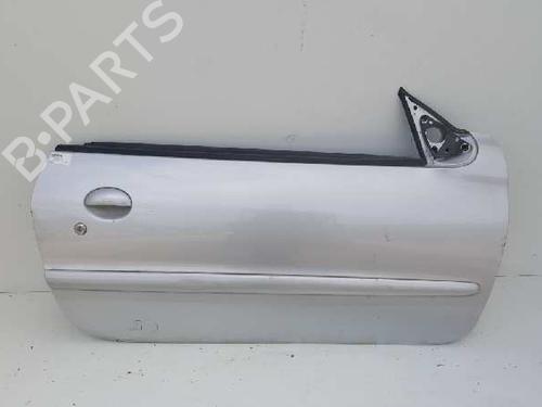 Used Right front door PEUGEOT 206 CC (2D) 1.6 16V (2DNFUF, 2DNFUR) (109 hp) 12802138