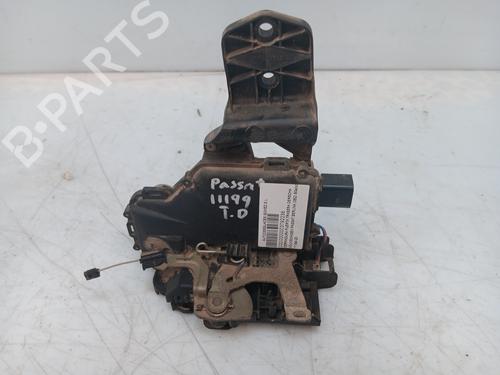 Used Rear right lock VW PASSAT B5 (3B2) 1.9 TDI (90 hp) 28074177