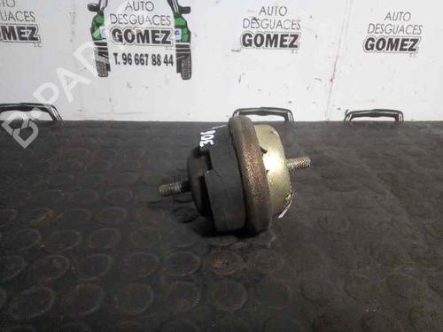 Used Engine mount PEUGEOT 306 Hatchback (7A, 7C, N3, N5) [1993-2003]  12905384