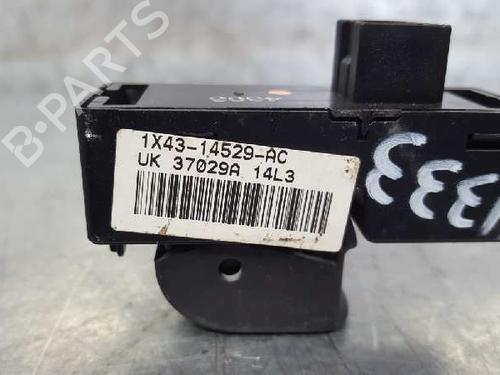 Left front window switch JAGUAR X-TYPE I Estate (X400) 2.5 | BP12705465I27 