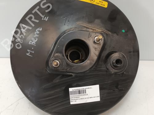Used Servo brake MERCEDES-BENZ 124 Saloon (W124) 200 D (124.120) (75 hp) 20075906